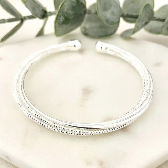 Jewelry - 925 Sterling Silver Cuff Bracelet Silver Bangle Shiny Modern Textured Cuff